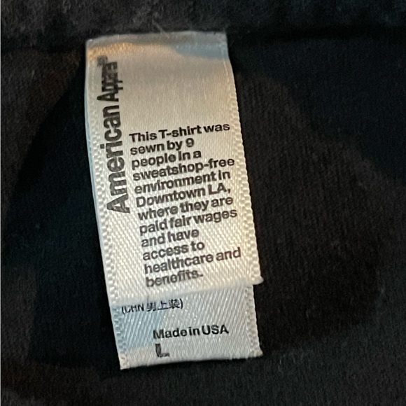 “Smile More” Roman Atwood shirt - Picture 3 of 3